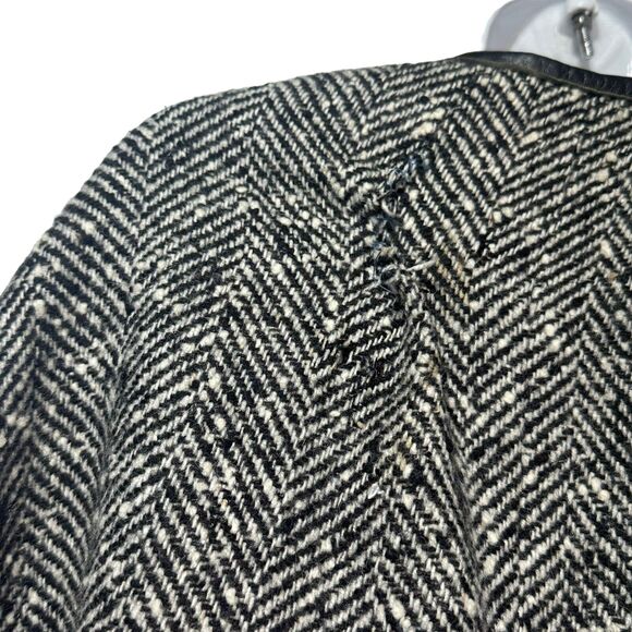 Vintage 80’s wool Herringbone dark academia Cape Cloak Damaged - Picture 2 of 11